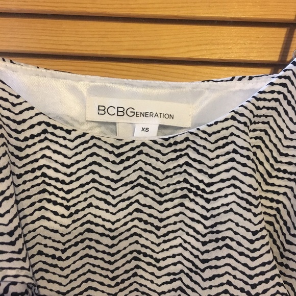 BCBGeneration Black White Flounce Ruffle Maxi - Picture 5 of 5