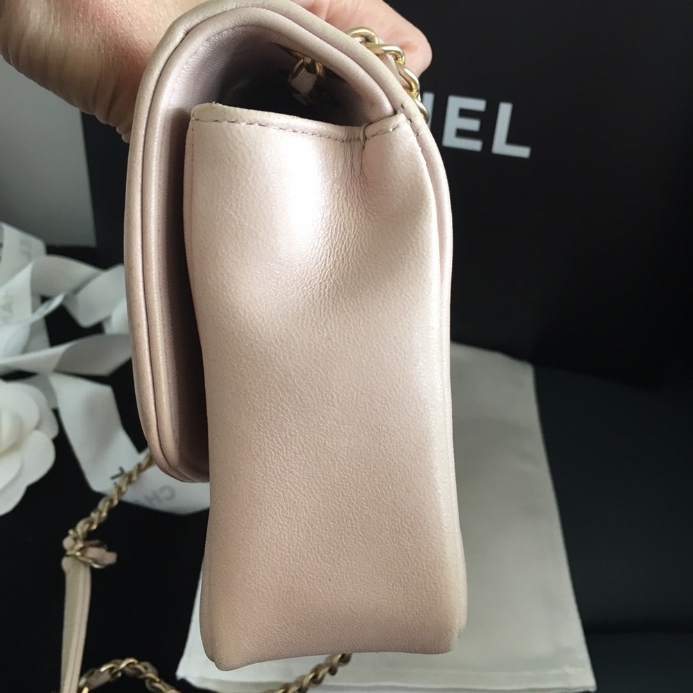 💥Authentic Chanel flap bag light pink 💥 - Picture 6 of 8