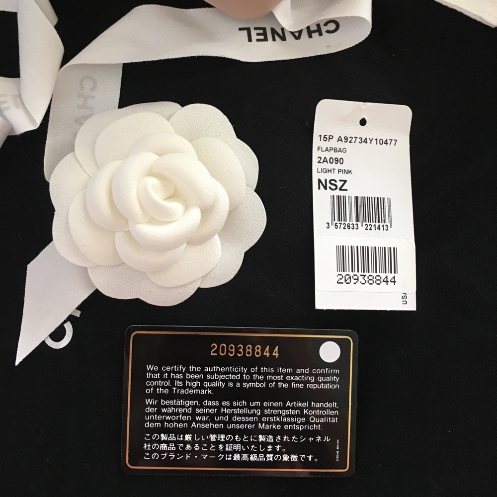 💥Authentic Chanel flap bag light pink 💥 - Picture 8 of 8