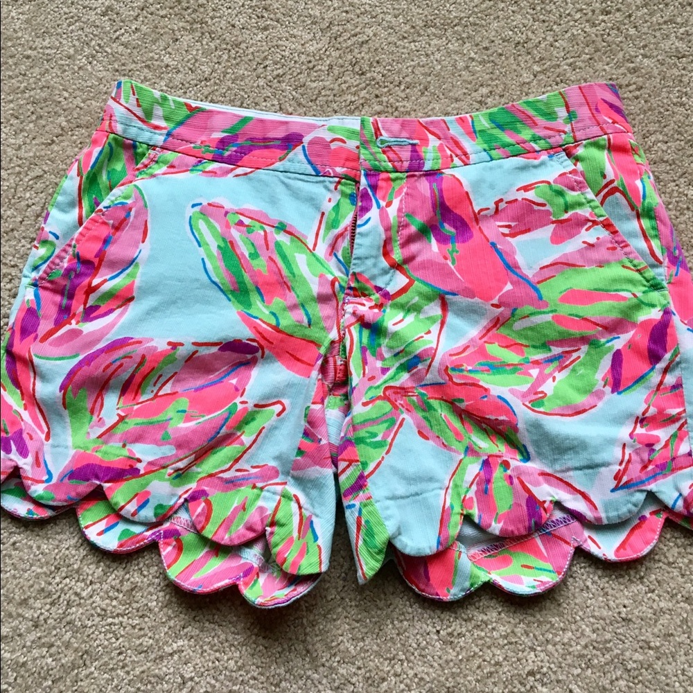 Lilly Pulitzer Buttercup Scallop Shorts