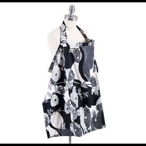 Bebe Au Lait Nursing Cover