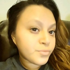 Meet your Posher, Tania