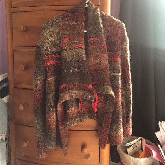 Urban Outfitters ecoté sweater