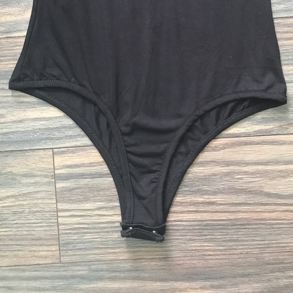 LAUREL Black Racerback Bodysuit - Picture 4 of 6