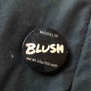 Model Co Blush