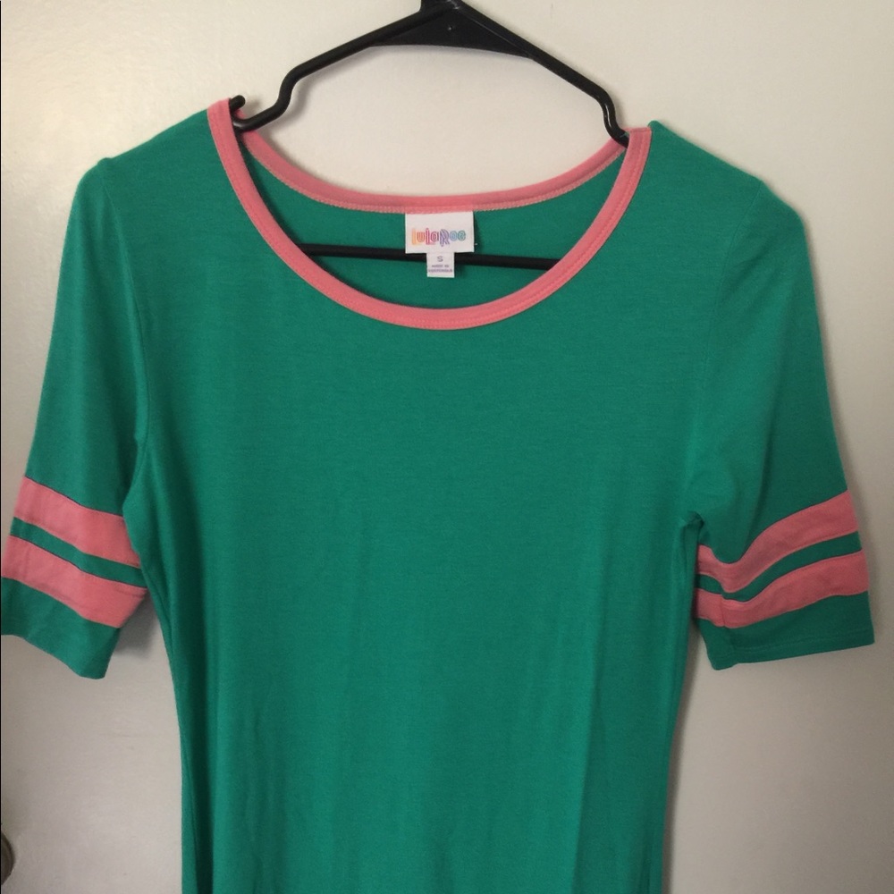 Lularoe small Julia with ring sleeves