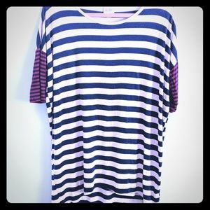 Lularoe red white and blue stripped thnuc