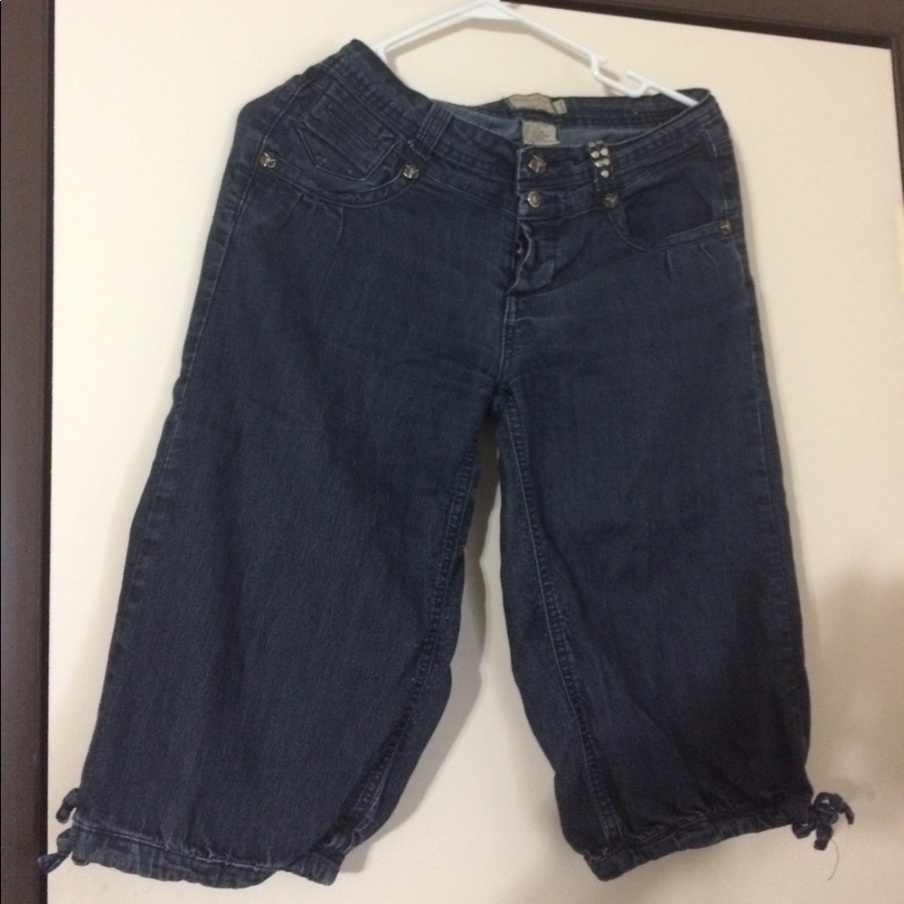 Denim capris