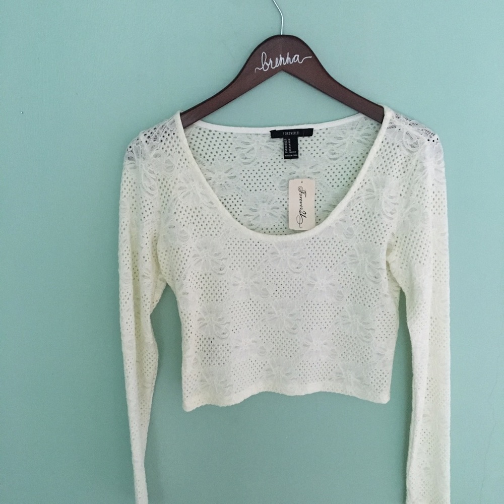 BRAND NEW white lace crop