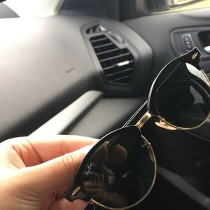 Rayban clubmaster round