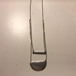 layered pendant necklace