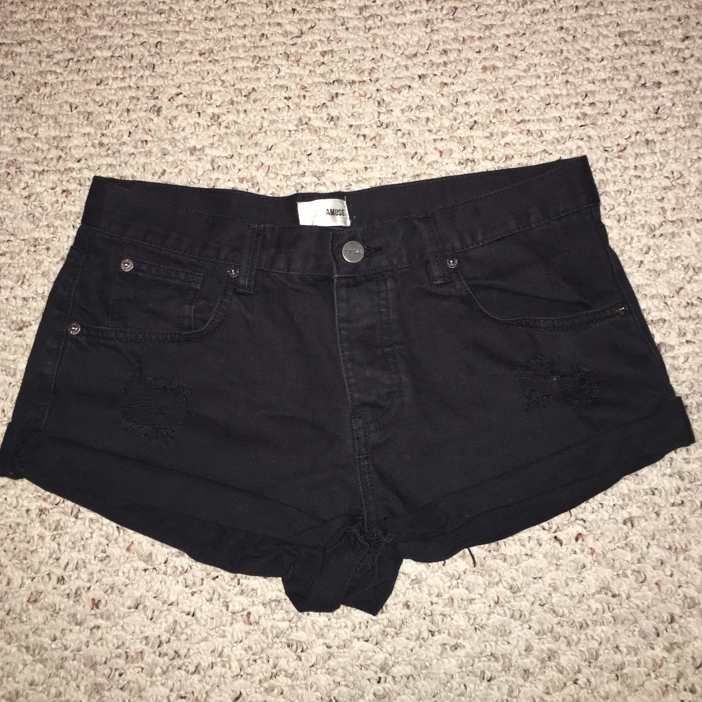 Never worn Amuse Society Black Jean Shorts