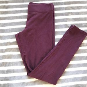 Aerie maroon leggings
