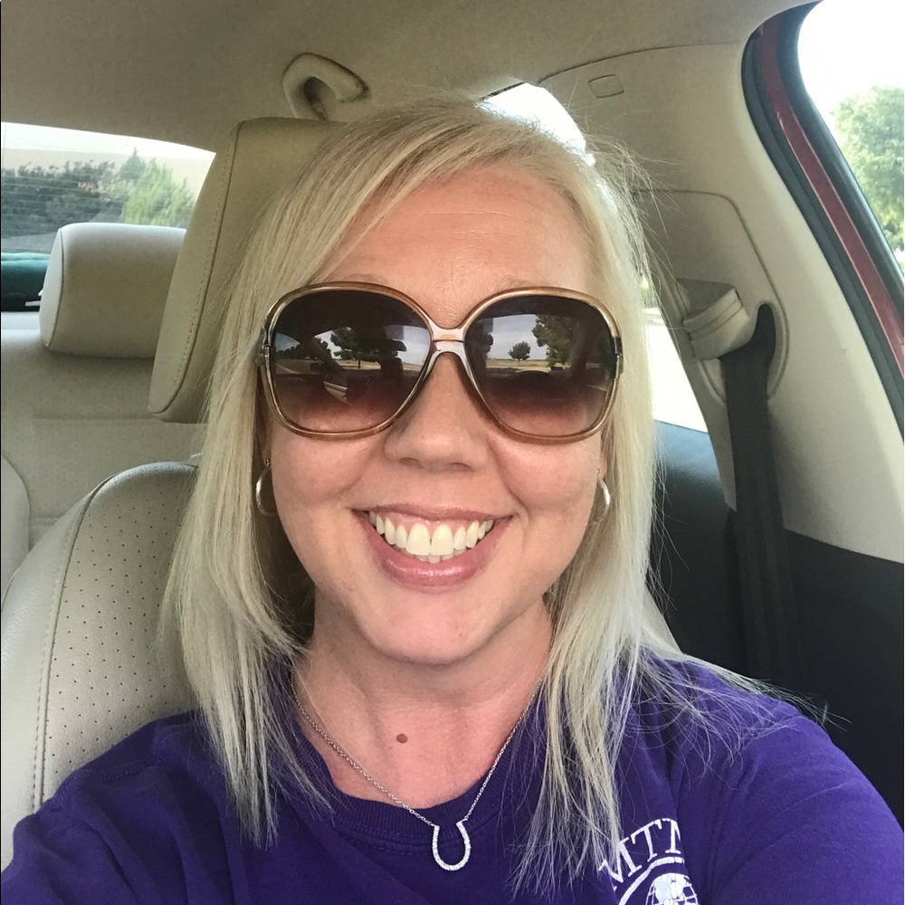 Meet your Posher, Heidi