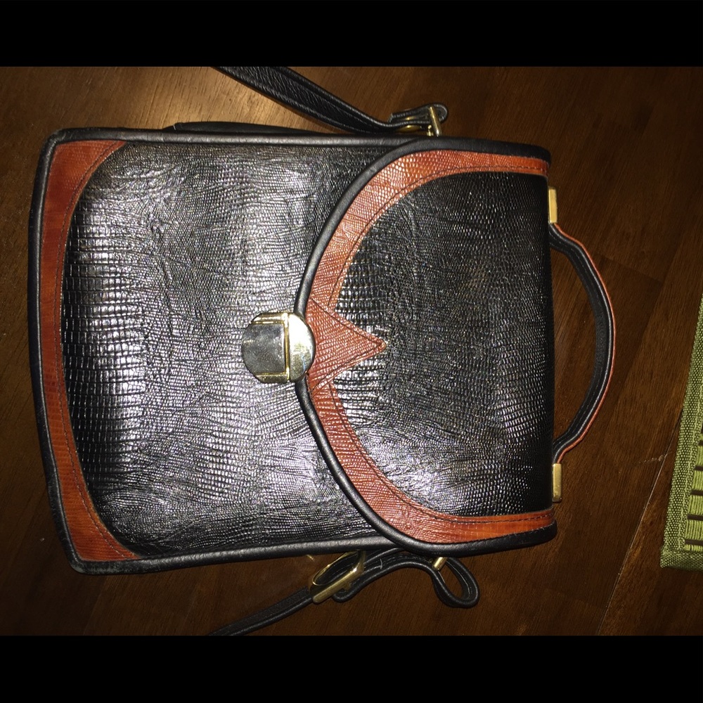 🐊Vintage D Brev. B034A006403 Alligator Handbag