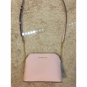 Michael Kors Cindy Lg Dome Crossbody Bag - Blossom