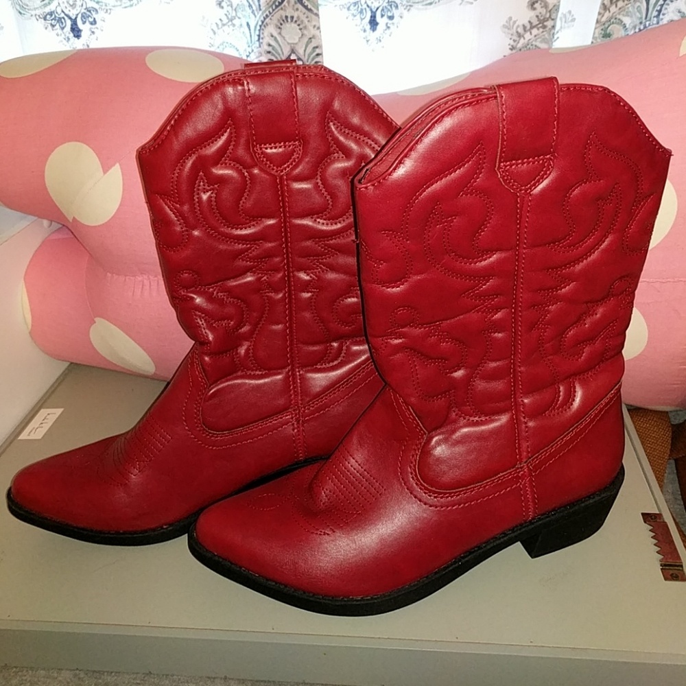 🔹Rampage🔹Red Cowgirl Boots