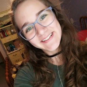 Meet your Posher, Sonia