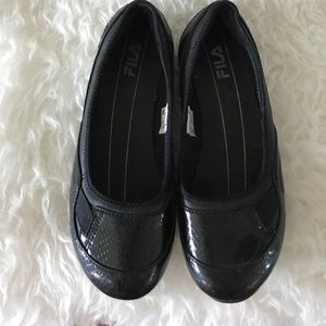 Black patent flats -- super comfy!