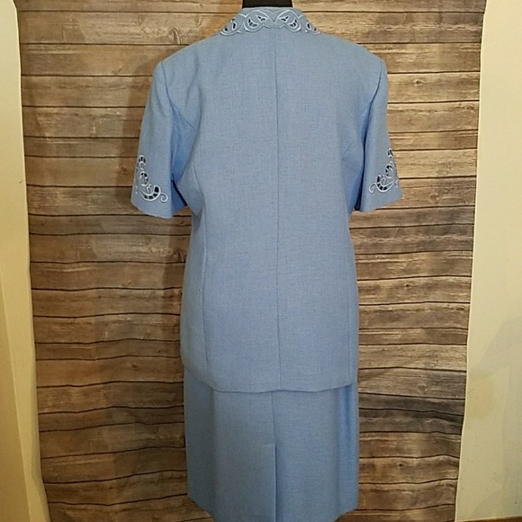 Two-Piece Light Blue Skirt Set - Picture 4 of 8