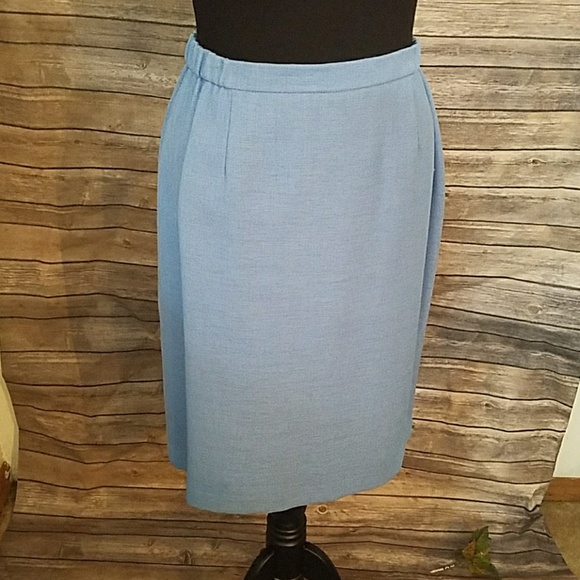 Two-Piece Light Blue Skirt Set - Picture 6 of 8