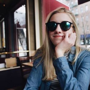 Meet your Posher, Mia