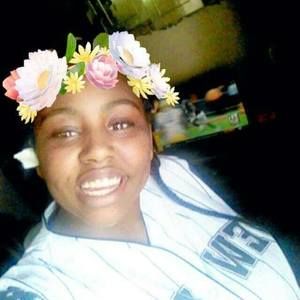 Meet your Posher, Shania