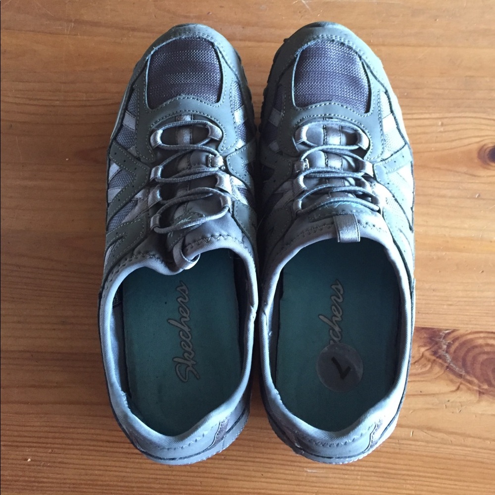 Skechers Running Shoes size 7
