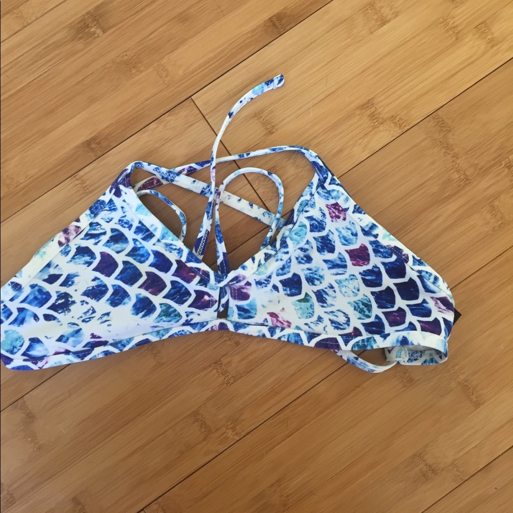 Merman top