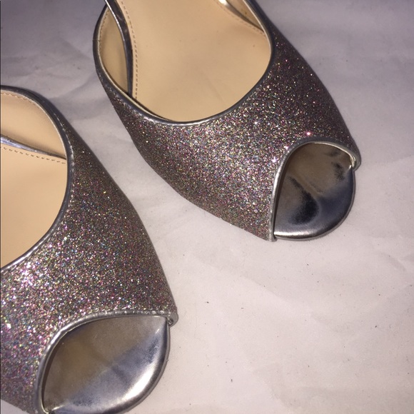 Silver Multi Texture "JOEY3" Marc Fisher Heels 8M - Picture 4 of 9