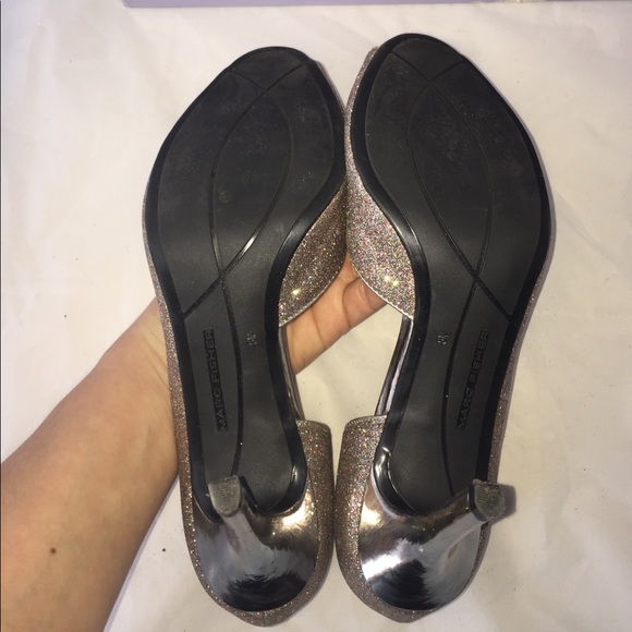 Silver Multi Texture "JOEY3" Marc Fisher Heels 8M - Picture 8 of 9