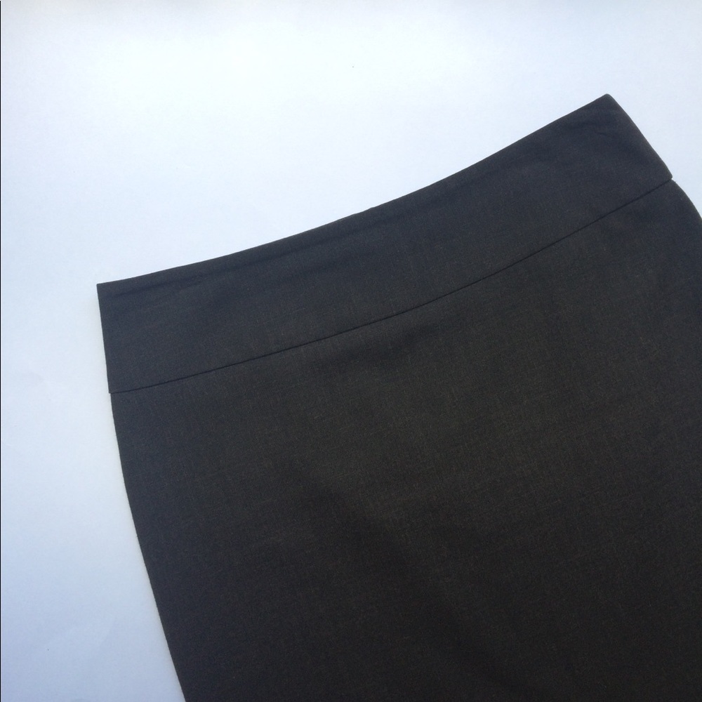 Express Design Studio Pencil Skirt • Charcoal • 2