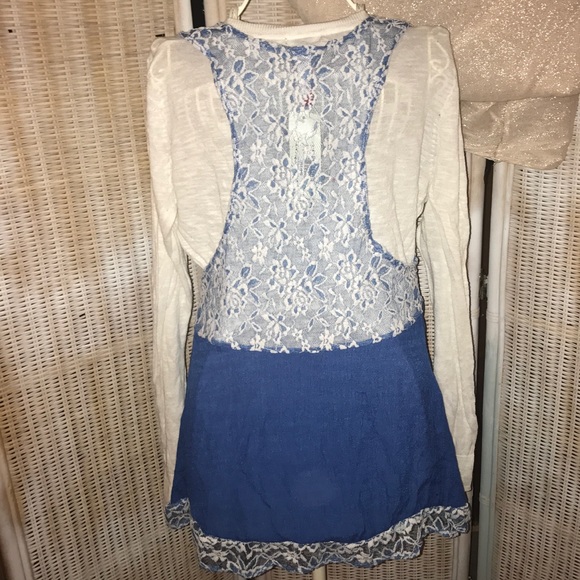 Lace Vest - Picture 2 of 4