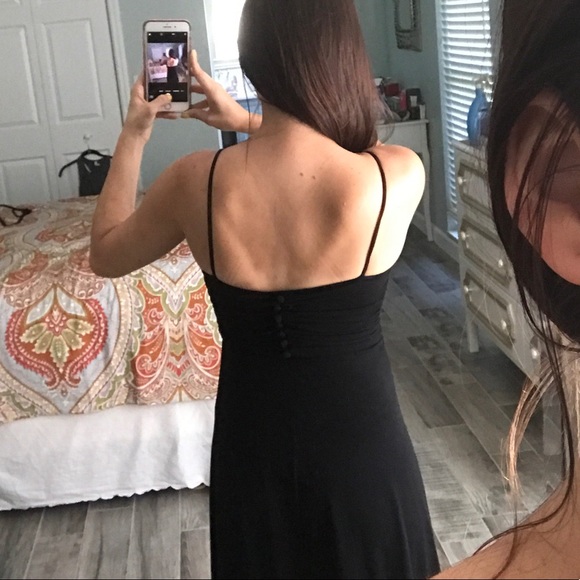 Little black dress - Picture 3 of 4