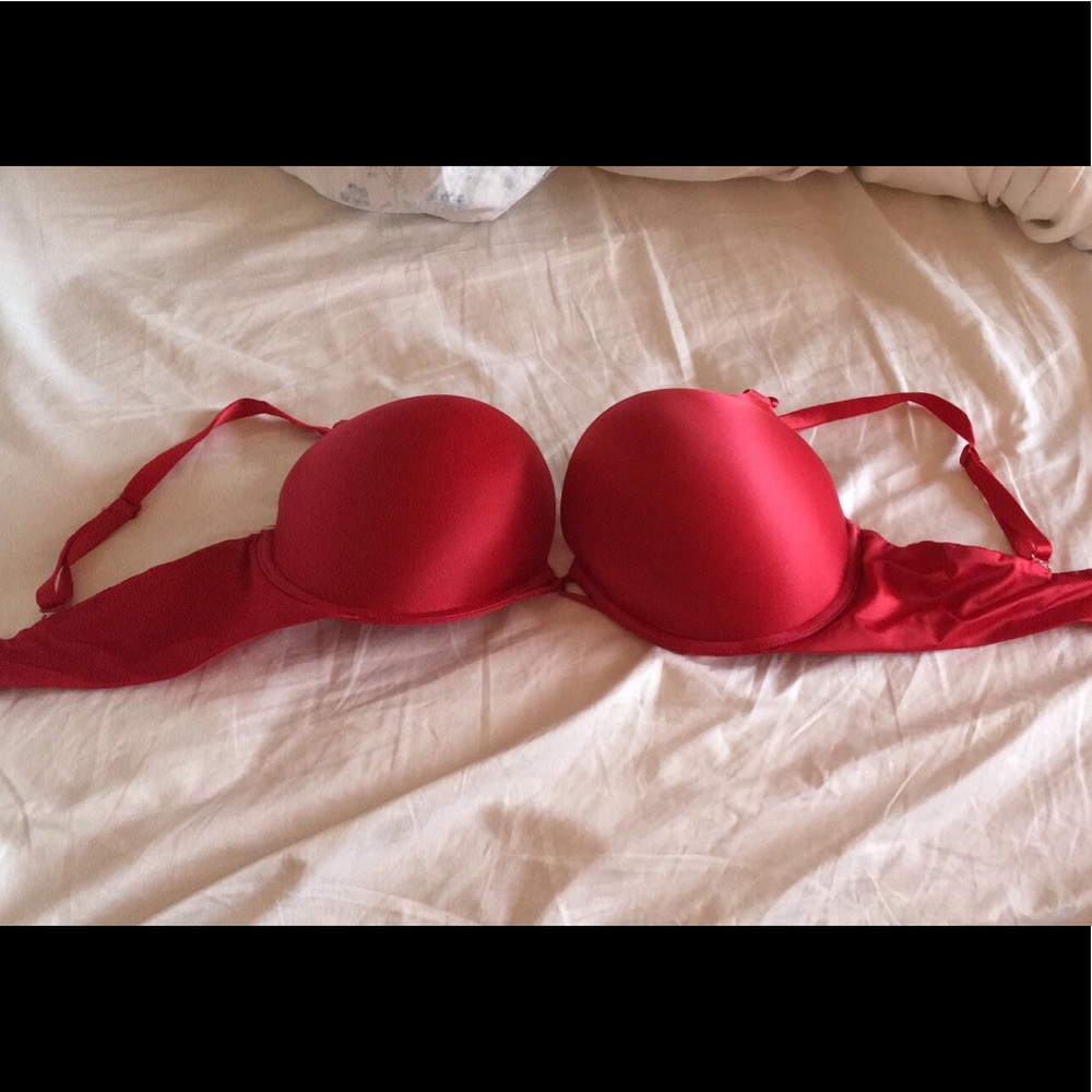 Victoria's Secret 38D Plunge bra