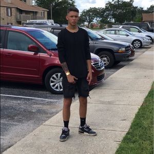 Meet your Posher, Ethan