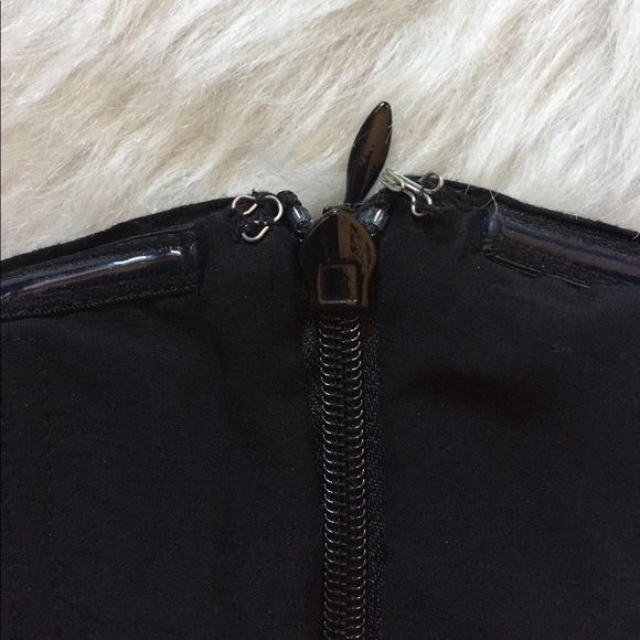 {Urban Outfitters} Kimchi Blue Strapless Dress - Picture 7 of 8