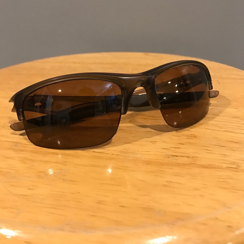 Brown Oakley Bottle Rocket Sunglasses