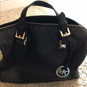 Black Michael kors satchel