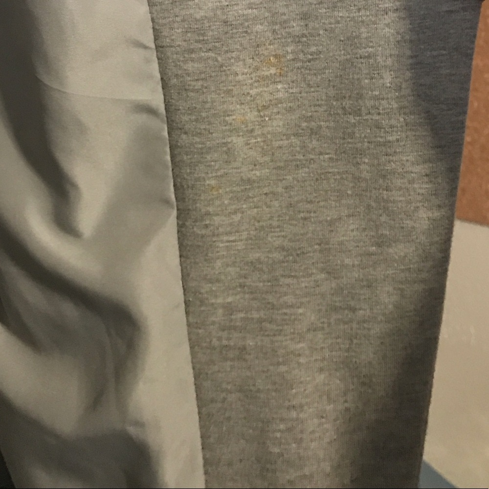 Blazer - Picture 3 of 3