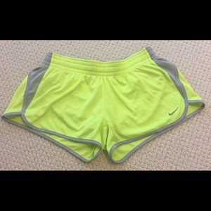 Like new Nike Drifit shorts.