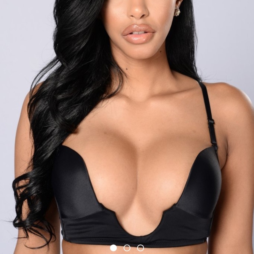 Fashion nova U bra