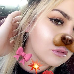 Meet your Posher, Katherine