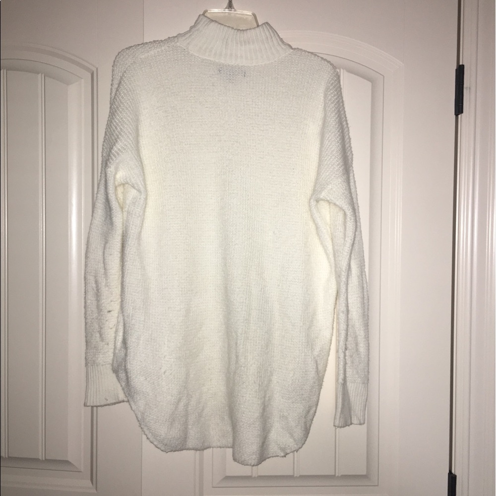 Turtle neck - Picture 2 of 2