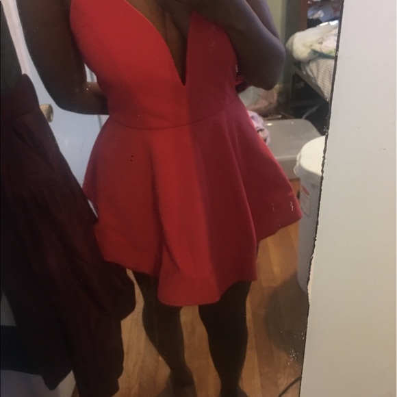 Summer Vcut Sleeveless Hot Pink  Romper - Picture 4 of 8