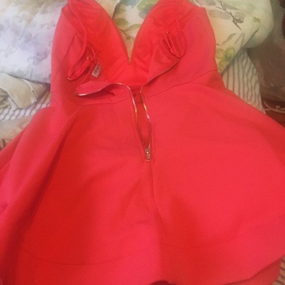 Summer Vcut Sleeveless Hot Pink  Romper - Picture 7 of 8