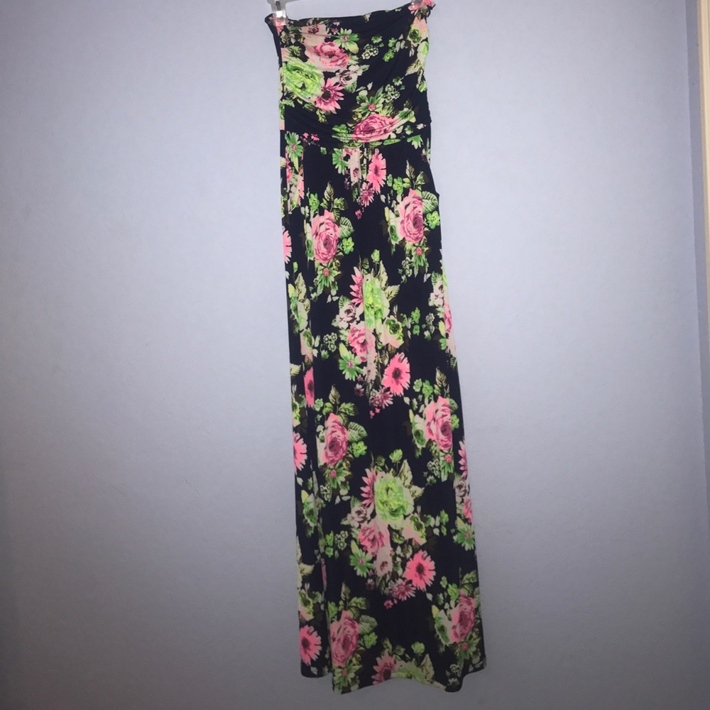 Adorable Floral Maxi Dress