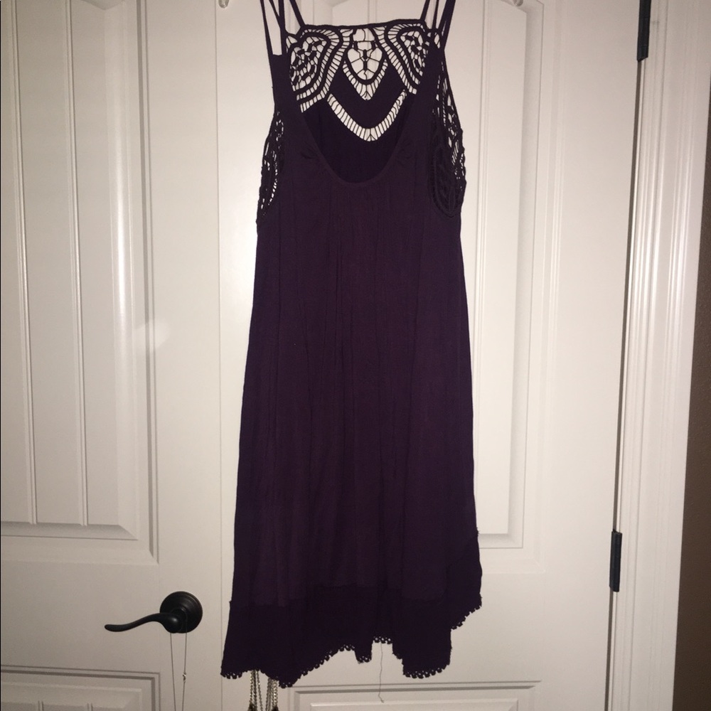Dress - Picture 4 of 4