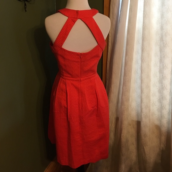 Dress - Picture 3 of 3