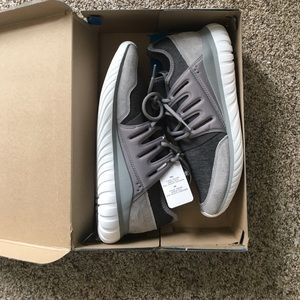 Adidas Tubular Radial Fleece Grey Charcoal sz 11.5